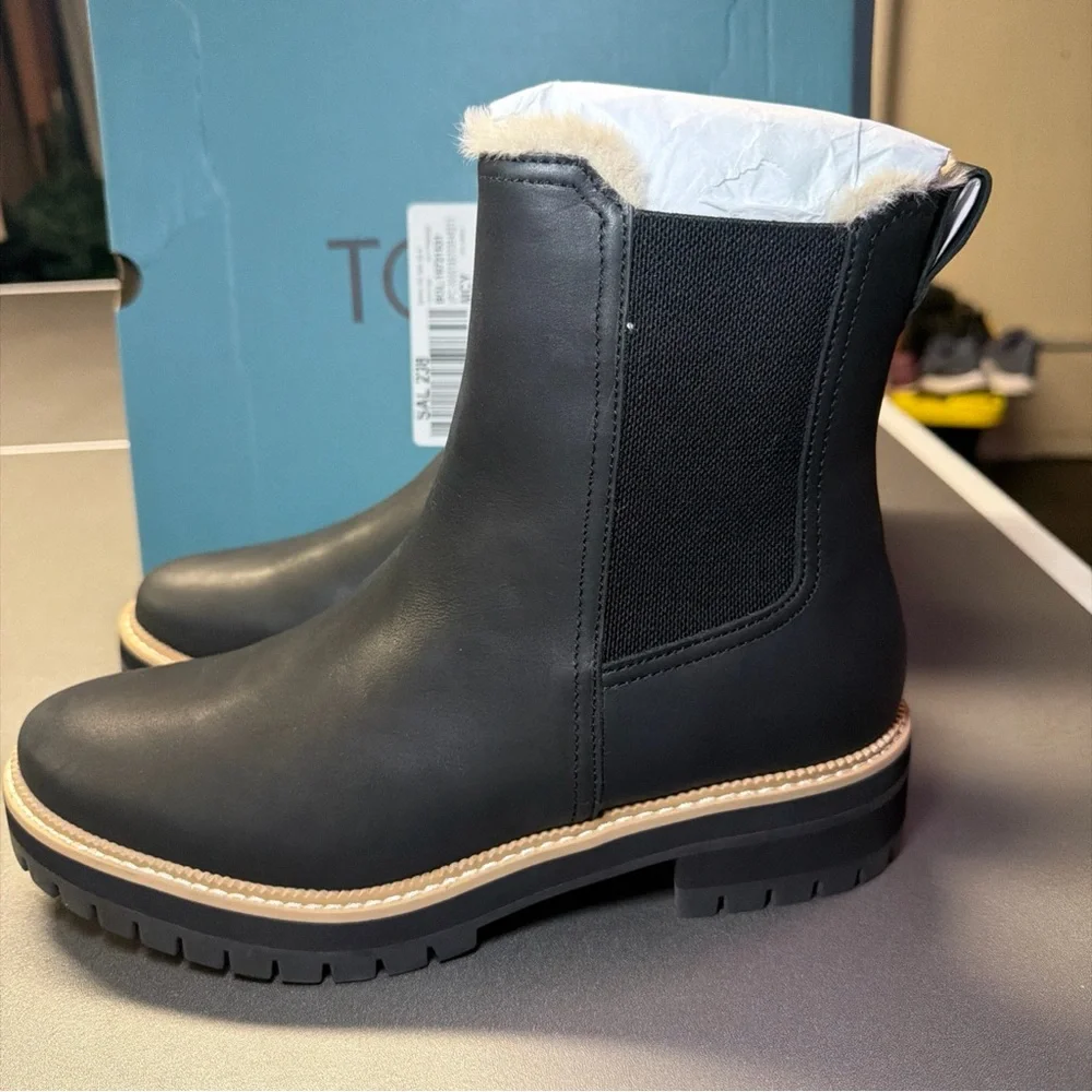 NWT Toms Dakota Chelsea Black‎ Leather Water Resistant Chunky Ankle Boots US 8